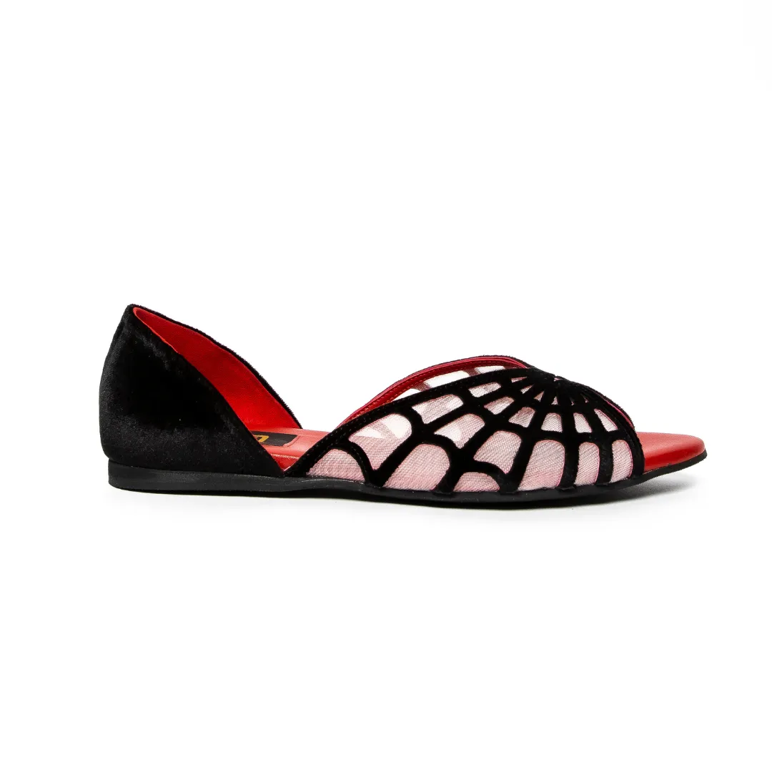 Adele Flat