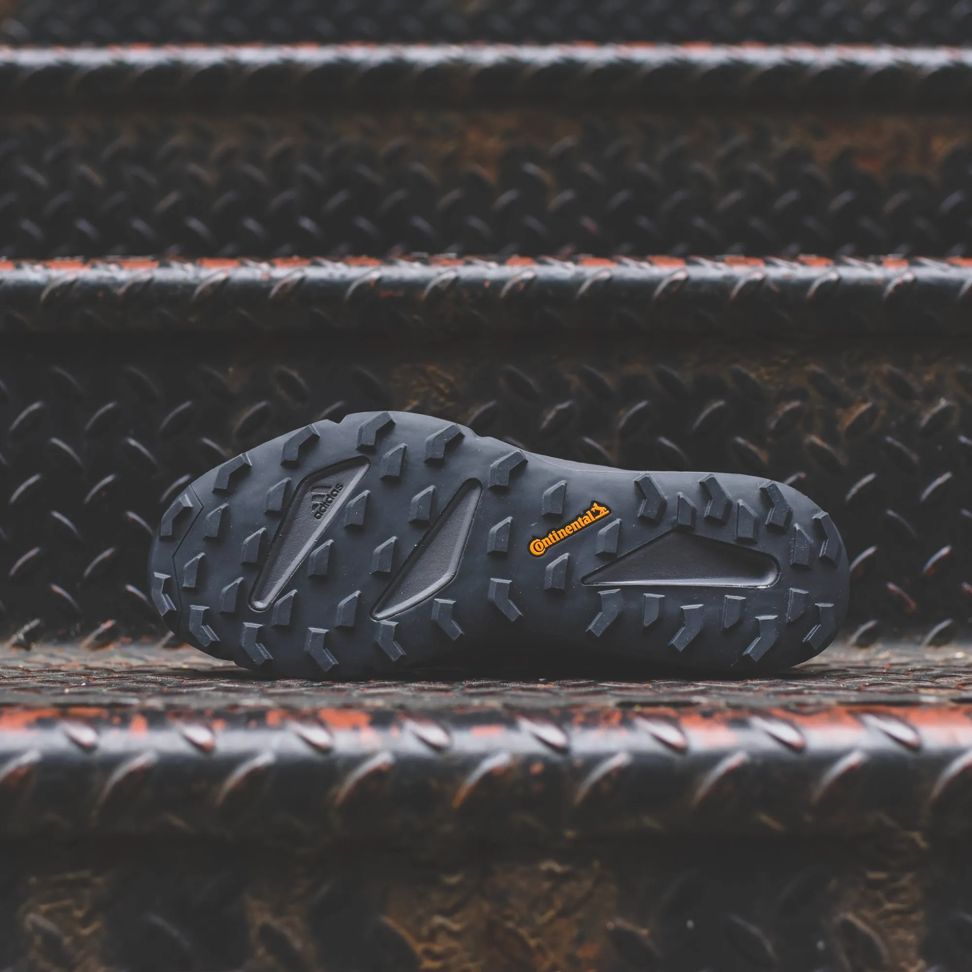 adidas Consortium x White Mountaineering Agravic Speed   - Core Black / Active Orange