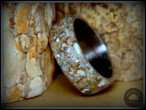 Bentwood Ring - Abalone Paua Abolone Shell on Surgical Grade Onyx Black Stainless Steel Comfort Fit Core