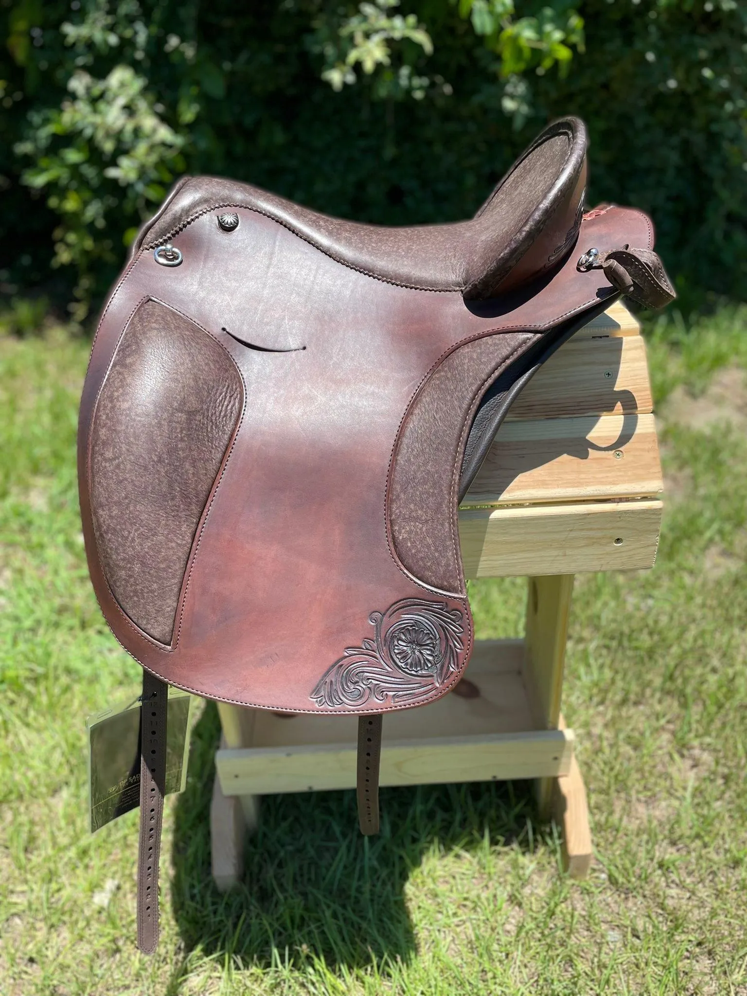 DP Saddlery El Campo 5049