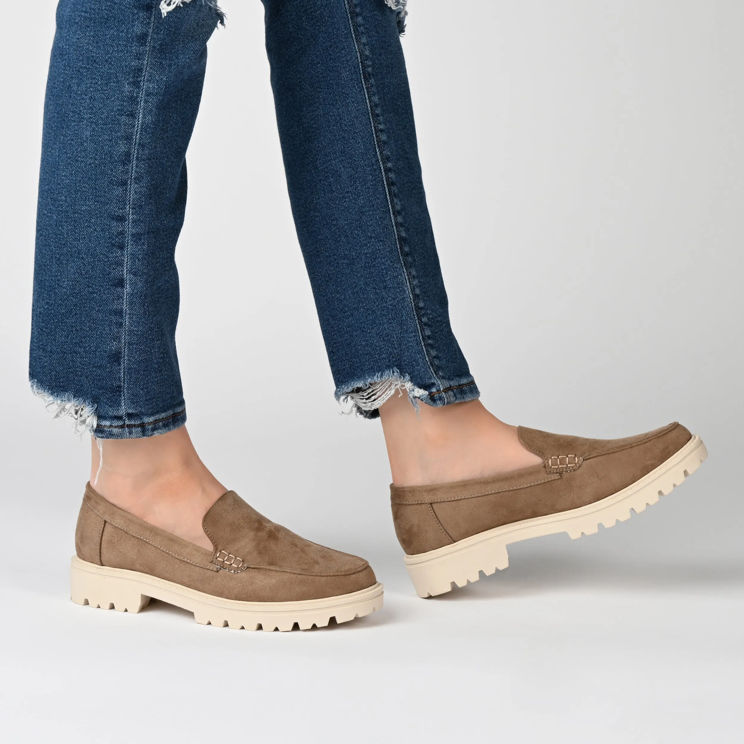 ERIKA IN NARROW - FINAL SALE (NO EXCHANGES)
