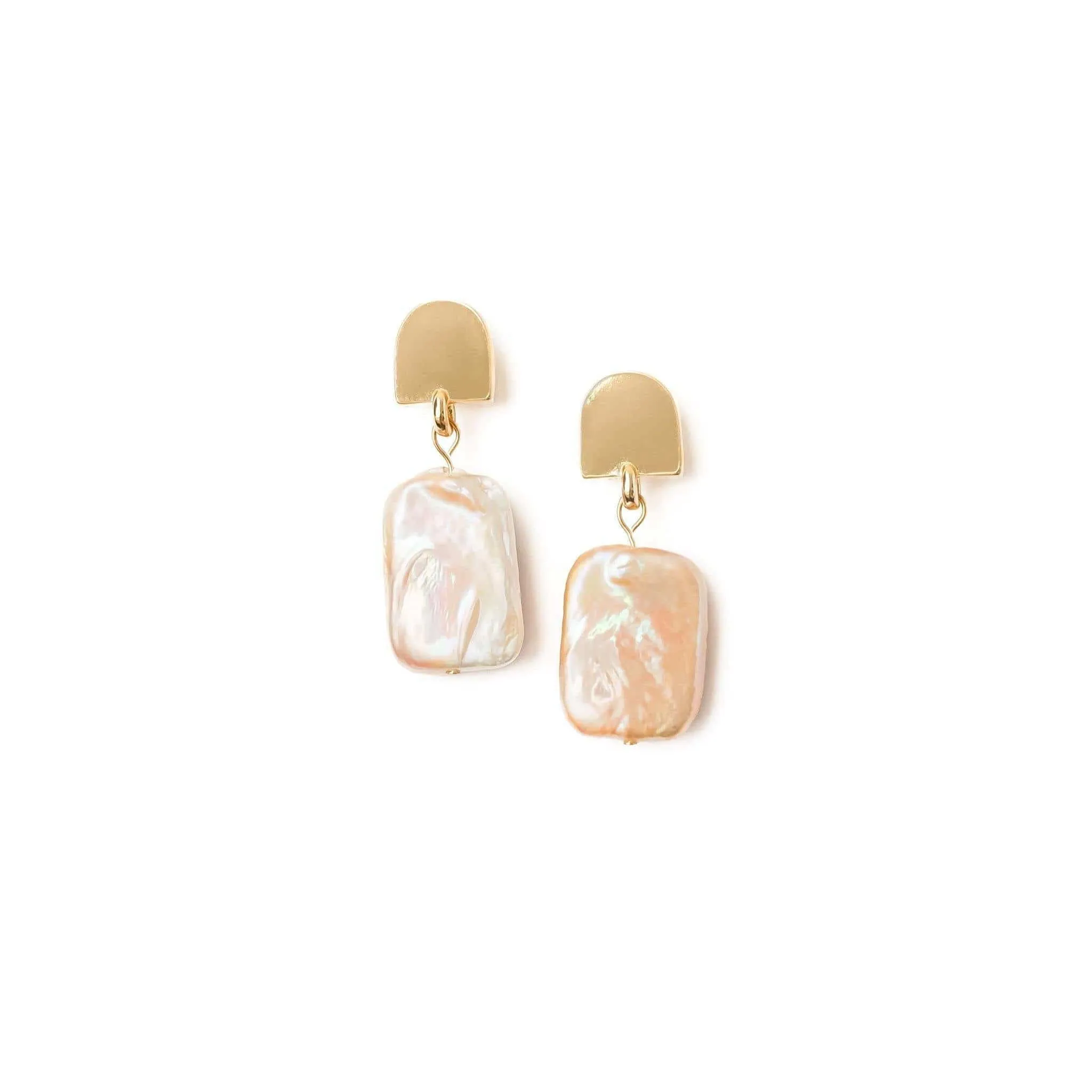gold dome   peachy pearl earrings