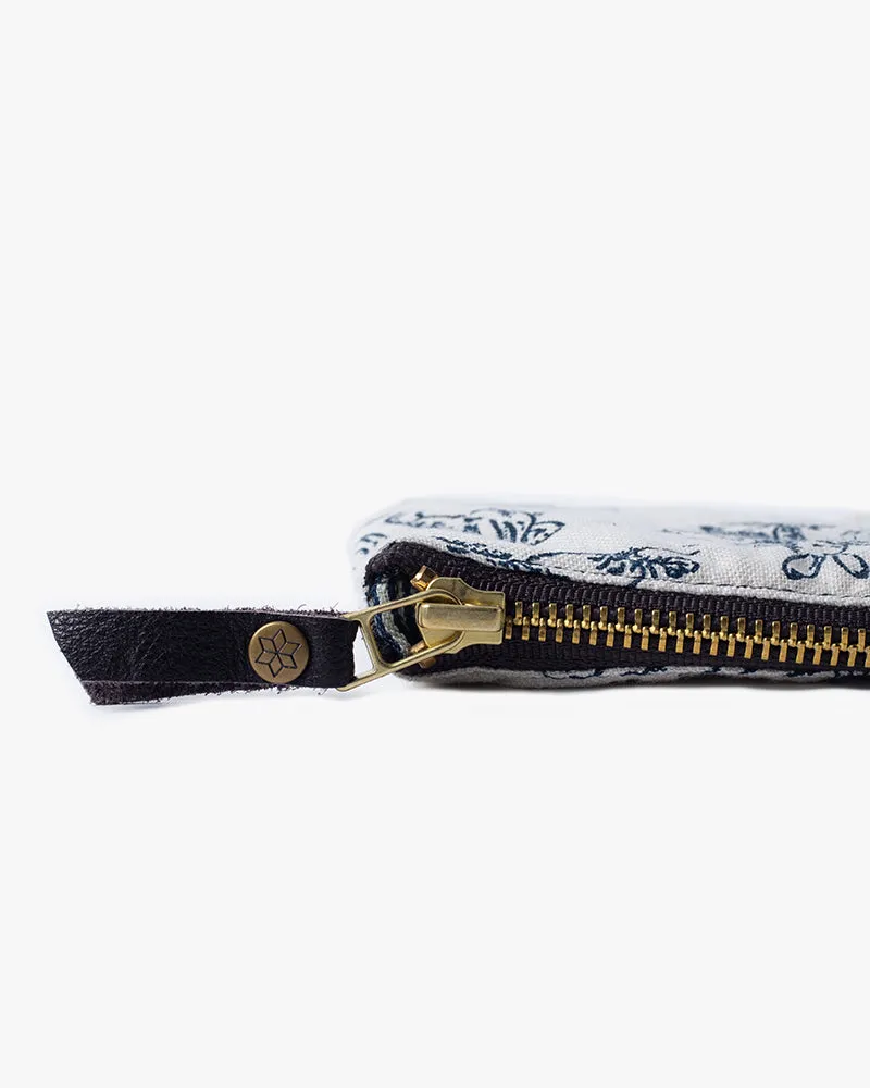 Kiriko Original Zipper Wallet, White Choju Giga