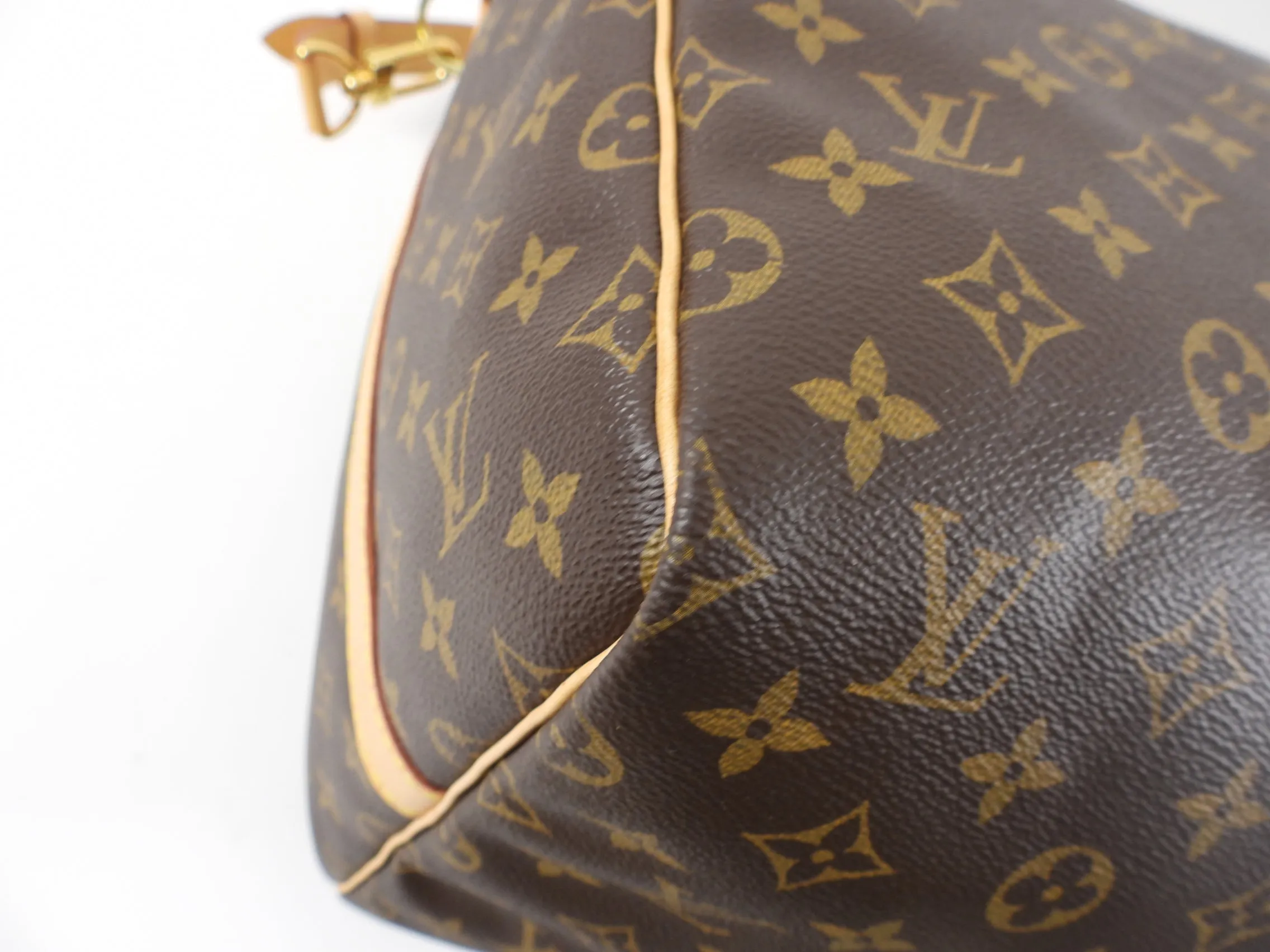 Louis Vuitton Monogram Canvas Keepall 55 Bandouliere Travel Duffle Bag