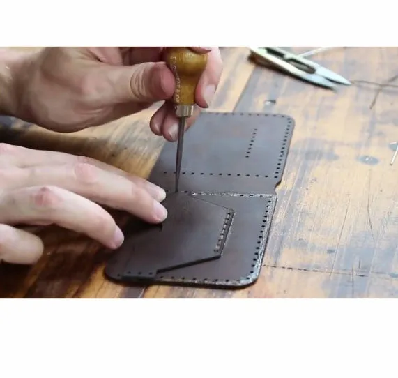 Make Your Own DIY Leather Wallet