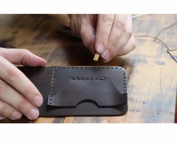 Make Your Own DIY Leather Wallet