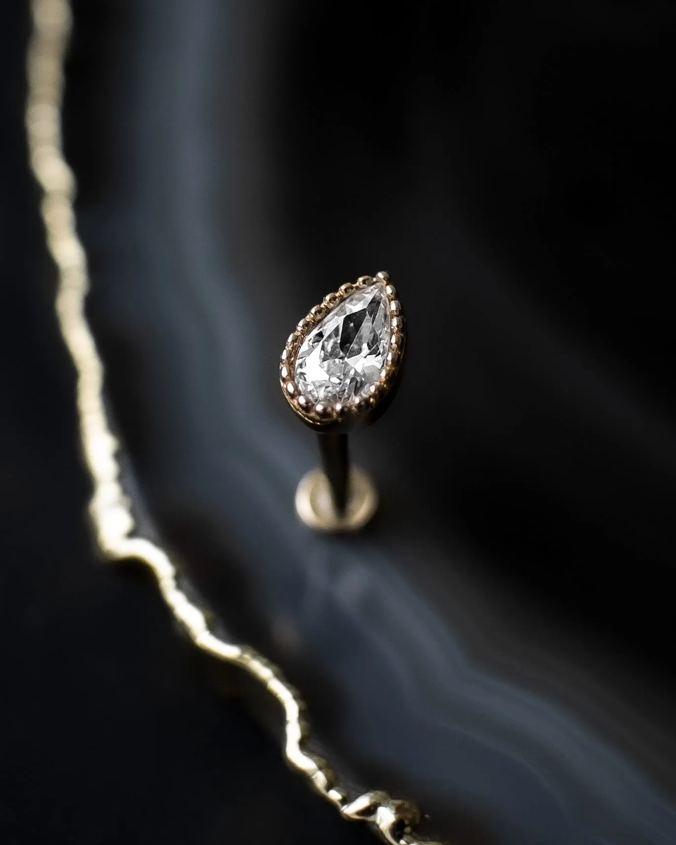 Mara Threadless End (14K Gold)