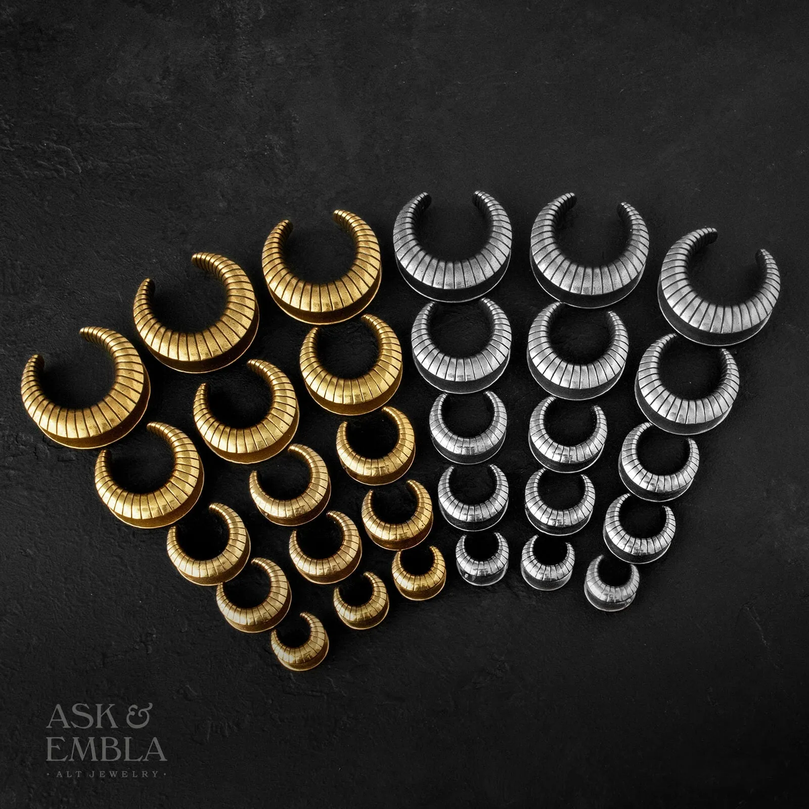 Ridged Saddle Hangers