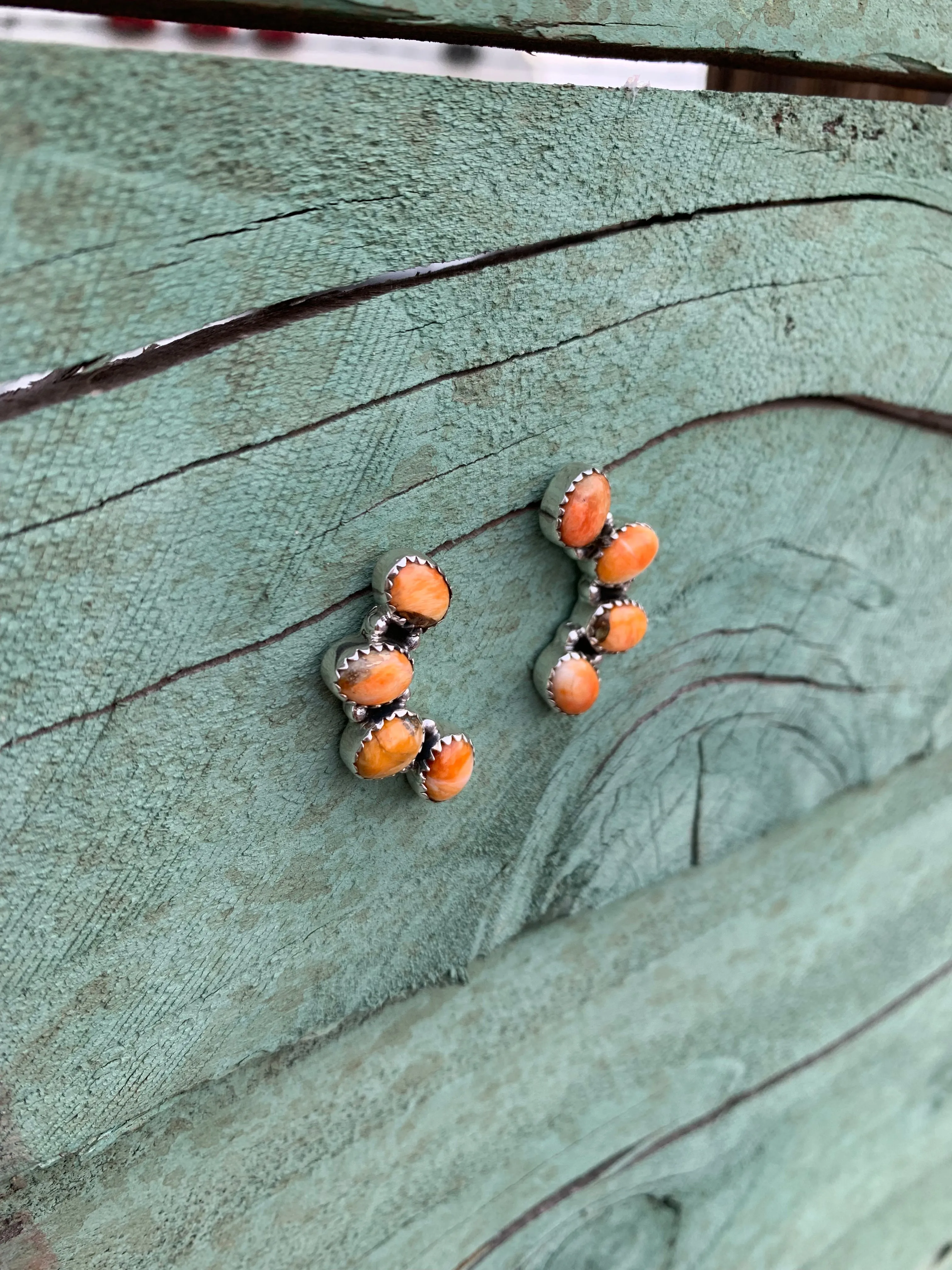 Spiny Oyster Post earrings