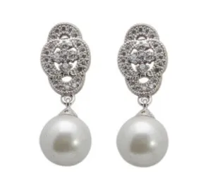 Sterling silver majestic hanged pearl earring